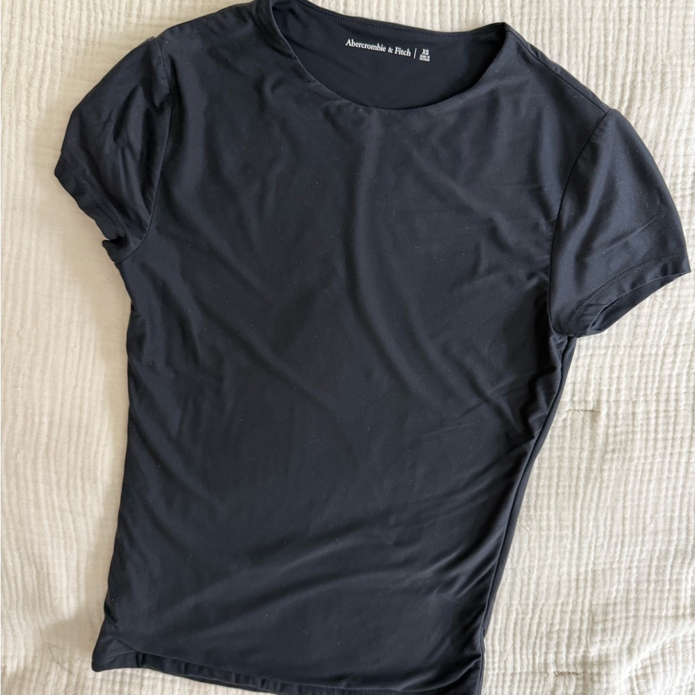 Abercrombie & Fitch Black Short Sleeve Crew Neck Tee